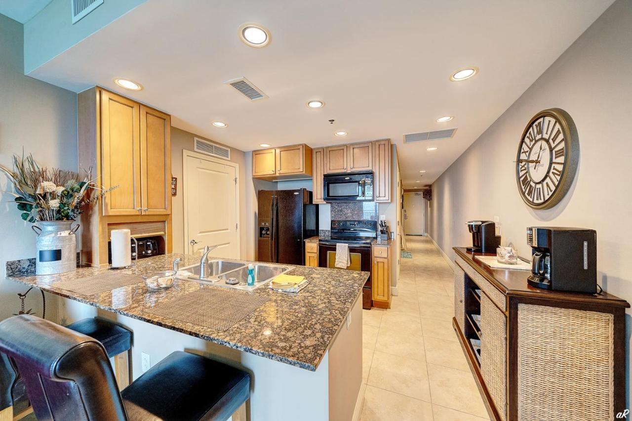 Gorgeous Oceanfront With Bbq Panama City Beach