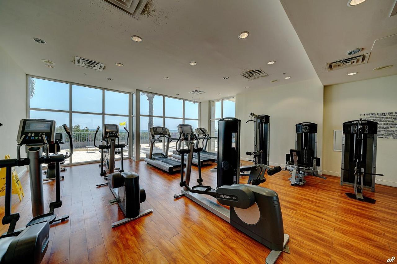 Apartment Gorgeous Oceanfront With Bbq
