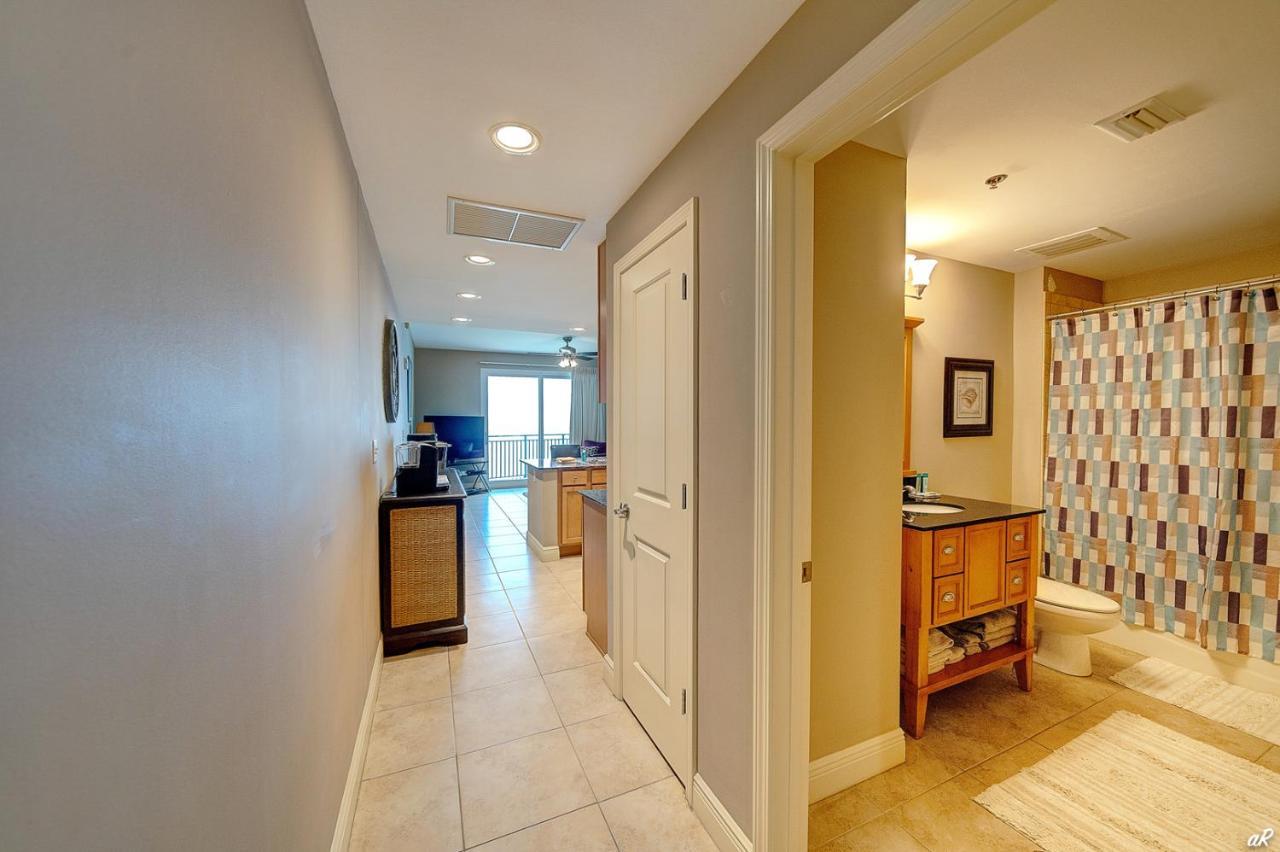 Gorgeous Oceanfront With Bbq Apartment